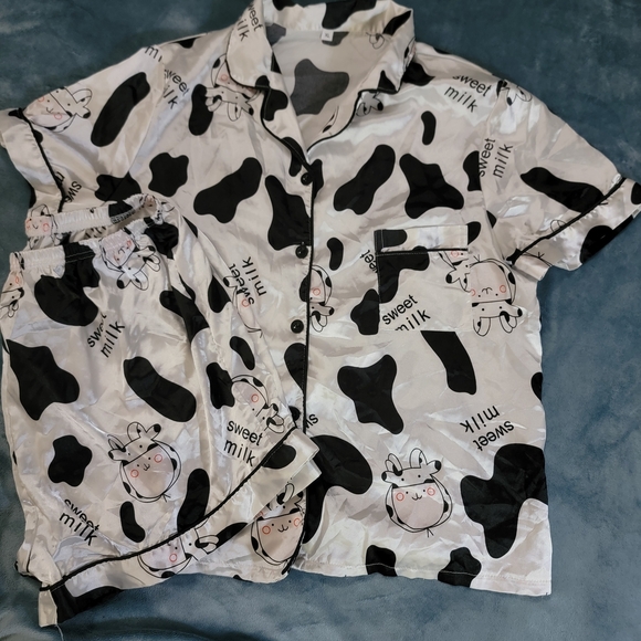 Amazon Other - Cow Print Pajama Set Like Silk Button Down Size JR L / XL